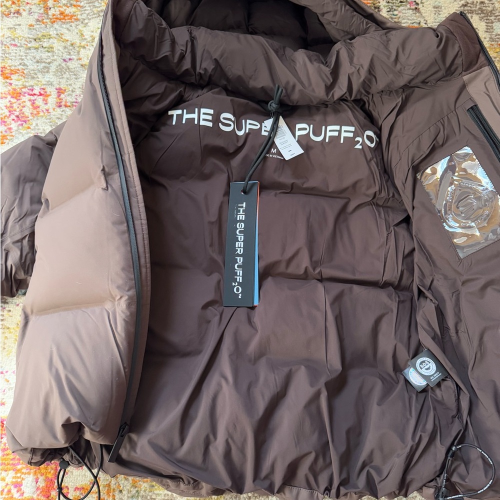 Aritzia The Super Puff₂O Shorty - Rainstop- Rich Mocha Brown